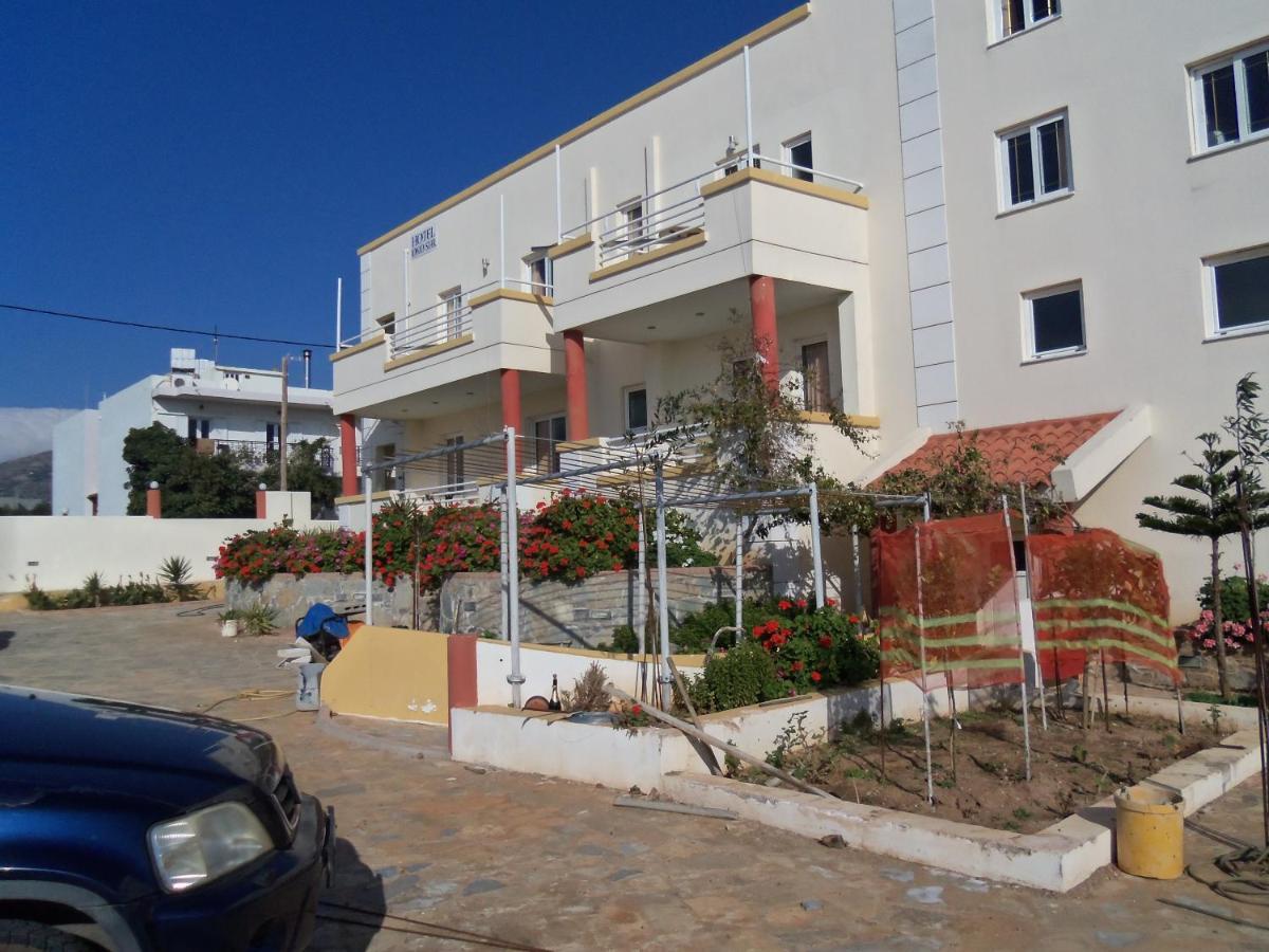 Ionio Star Hotel Koutsourás Exterior photo