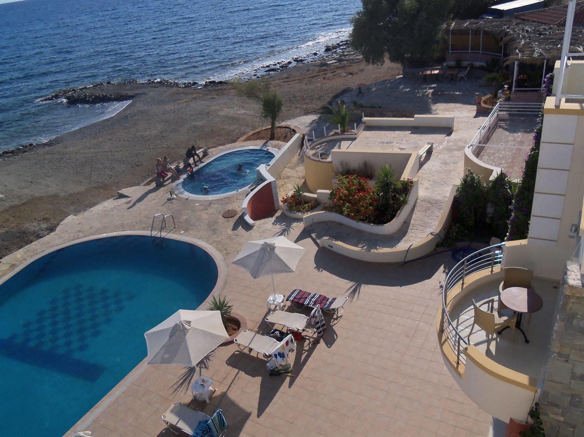 Ionio Star Hotel Koutsourás Exterior photo